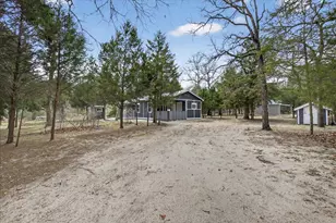 325 Co Rd 1211, Fairfield, TX 75840 - Photo 5