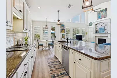 944 Excalibur Drive, Highland Village, TX 75077 - Photo 13