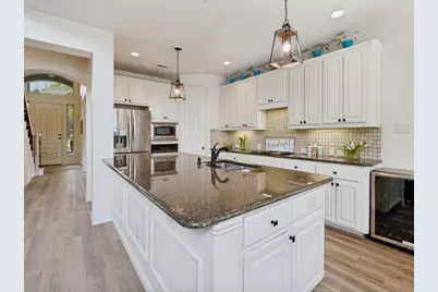 944 Excalibur Drive, Highland Village, TX 75077 - Photo 11