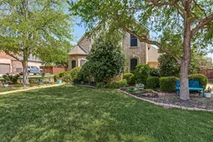 944 Excalibur Dr, Highland Village, TX 75077 - Photo 3