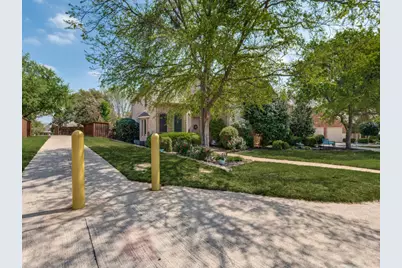 944 Excalibur Drive, Highland Village, TX 75077 - Photo 5