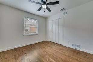 10415 Allegheny Dr, Dallas, TX 75229 - Photo 19