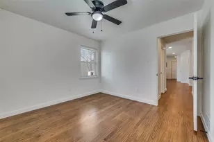 10415 Allegheny Dr, Dallas, TX 75229 - Photo 17