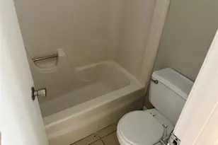 210 W 4th St, Irving, TX 75060 - Photo 5