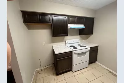 210 W 4th Street, Irving, TX 75060 - Photo 17