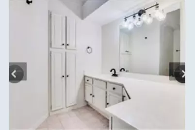 625 Fiesta Circle, Irving, TX 75063 - Photo 11