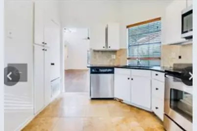 625 Fiesta Circle, Irving, TX 75063 - Photo 7