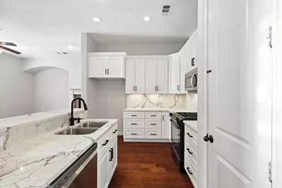 6755 Plaza Via, Irving, TX 75039 - Photo 7