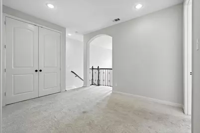 6755 Plaza Via, Irving, TX 75039 - Photo 11