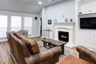 949 Wisperwood Dr, Rockwall, TX 75087 - Photo 9