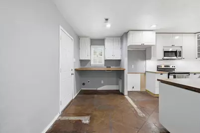 6917 Wilton Drive, Fort Worth, TX 76133 - Photo 9