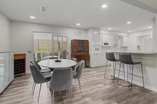 405 Torrey St, Granbury, TX 76048 - Photo 9