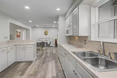 405 Torrey Street, Granbury, TX 76048 - Photo 11