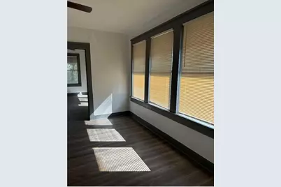 2260 Hemphill Street, Fort Worth, TX 76110 - Photo 9