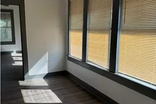 2260 Hemphill St, Fort Worth, TX 76110 - Photo 9