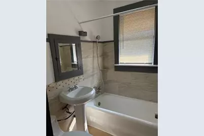 2260 Hemphill Street, Fort Worth, TX 76110 - Photo 13