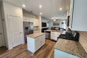 4027 Bighorn Dr, Forney, TX 75126 - Photo 5