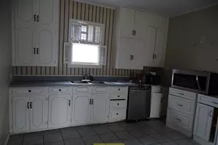 1305 W Elliott St, Breckenridge, TX 76424 - Photo 5