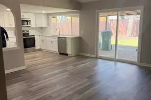 1109 Sleepy Hollow Dr, Garland, TX 75043 - Photo 9