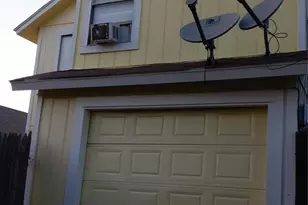 10328 New Bedford Dr, Dallas, TX 75217 - Photo 5