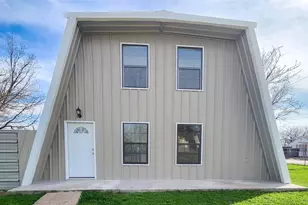 401 E Pierce St, Winters, TX 79567 - Photo 3