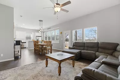 711 Hadley Lane, Valley View, TX 76272 - Photo 7