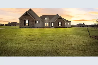 1435 Julian Drive, Van Alstyne, TX 75495 - Photo 5