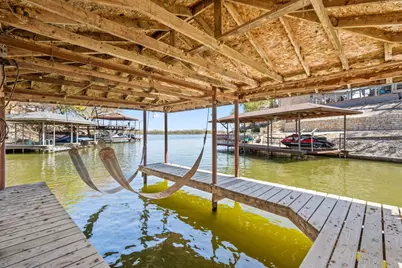 629 Williamsburg Court, Granbury, TX 76048 - Photo 37