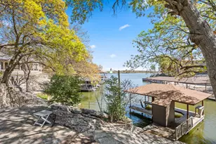 629 Williamsburg Ct, Granbury, TX 76048 - Photo 35