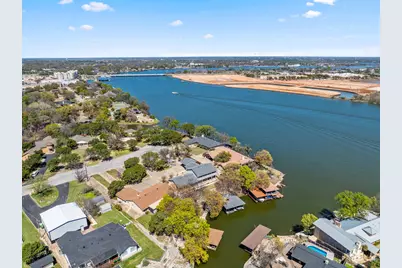 629 Williamsburg Court, Granbury, TX 76048 - Photo 39