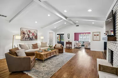 6833 Truxton Drive, Dallas, TX 75231 - Photo 5