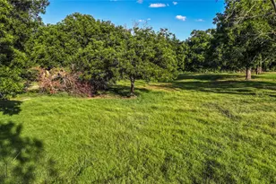 708A W Howell St, Saint Jo, TX 76265 - Photo 1