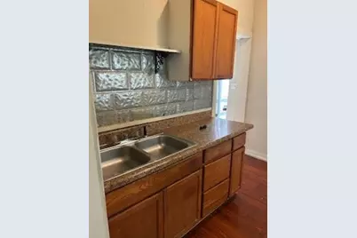 617 W Gandy Street #2, Denison, TX 75020 - Photo 3