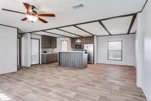 175 Cedar Dr, Azle, TX 76020 - Photo 9