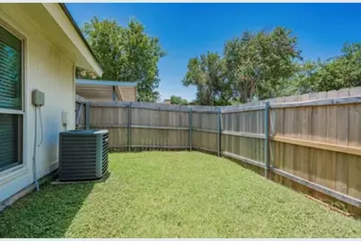 2540 Indigo Lane, Arlington, TX 76015 - Photo 13