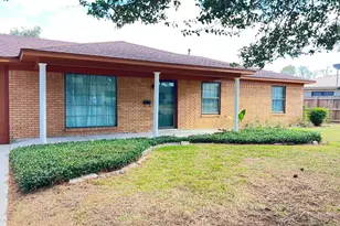 209 Red Bird Ln, Mexia, TX 76667 - Photo 3