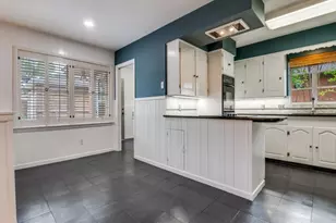 2816 Bonnywood Ln, Dallas, TX 75233 - Photo 17