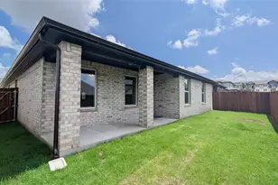 2421 Apex Ave, Grand Prairie, TX 75052 - Photo 21