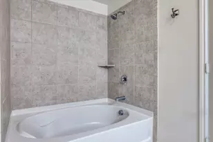 4104 Tower Bridge Ln, Crowley, TX 76036 - Photo 11