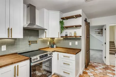 4221 Donnelly Avenue, Fort Worth, TX 76107 - Photo 9