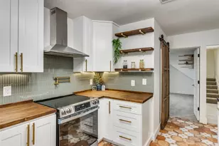 4221 Donnelly Ave, Fort Worth, TX 76107 - Photo 9