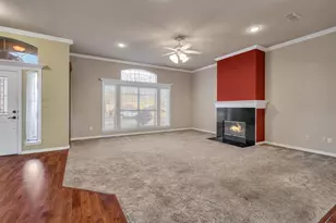 201 Bluebonnet Ln, Waxahachie, TX 75165 - Photo 3