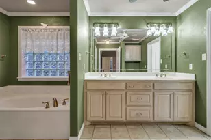 201 Bluebonnet Ln, Waxahachie, TX 75165 - Photo 19