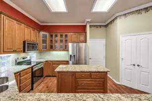 201 Bluebonnet Ln, Waxahachie, TX 75165 - Photo 11