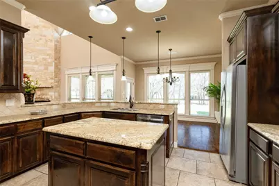 209 Ellis Creek Drive, Weatherford, TX 76085 - Photo 23