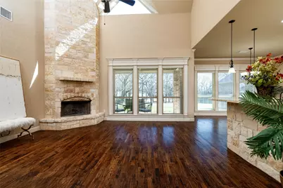 209 Ellis Creek Drive, Weatherford, TX 76085 - Photo 13