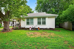 545 N Wharton St, Sherman, TX 75092 - Photo 3