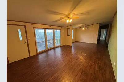 137 Neely Trail, Gainesville, TX 76240 - Photo 3