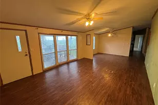 137 Neely Trail, Gainesville, TX 76240 - Photo 3