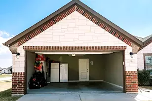 135 Kiowa Dr, Greenville, TX 75402 - Photo 23